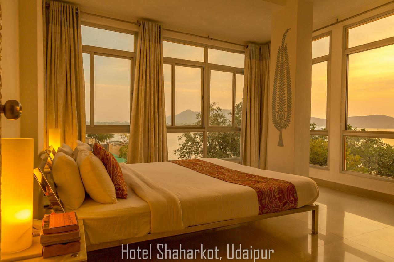 Hotel The Shaharkot By The Lake 3*